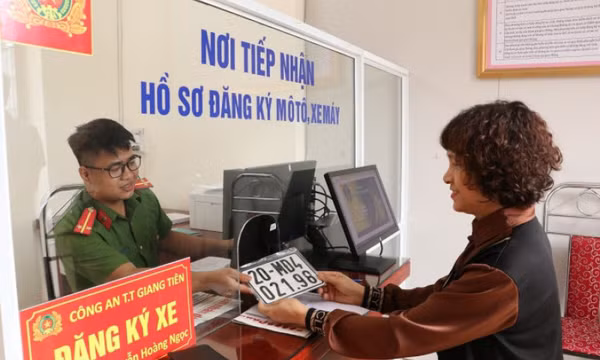 Từ 15/8, những trường hợp nào bị thu hồi đăng ký, biển số xe?