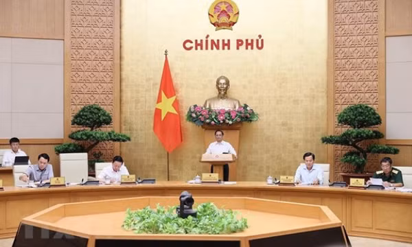 Thủ tướng: Đẩy mạnh phân cấp, nâng cao năng lực thực thi của cấp dưới