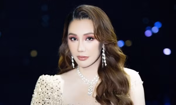 Bị 'soi' ngoại hình khác lạ, Hồ Quỳnh Hương nói 'tôi có được khen nhiều đâu mà sợ chê'