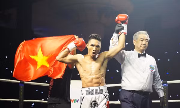 Võ sĩ Nguyễn Văn Hải thắng knock-out chỉ sau 12 giây