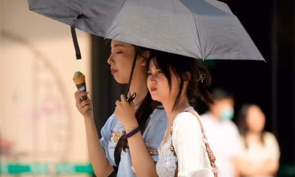 Các cách tránh nóng đơn giản tại nhà