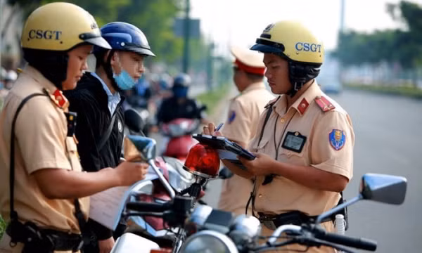 Bộ Công an đề xuất 4 trường hợp phải tắt đèn pha, bật đèn chiếu gần
