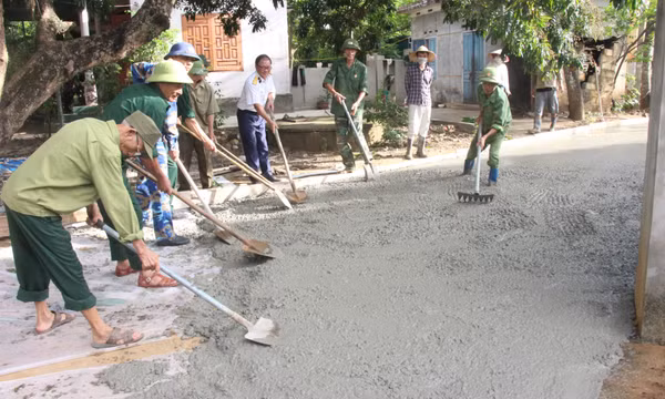 Phường Tân An sôi nổi thi đua chào mừng kỷ niệm 60 năm Ngày thành lập tỉnh
