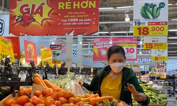 Thuế thu nhập cá nhân lỗi thời: Đề xuất tăng mức giảm trừ gia cảnh thêm 25%
