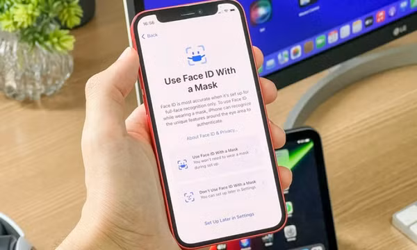Người dùng phàn nàn iOS 15.4 gây hao pin nghiêm trọng
