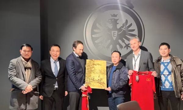 VFF làm việc với các CLB ở Bundesliga