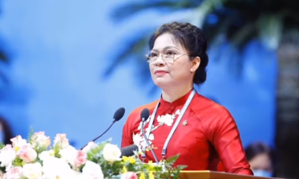 Bà Hà Thị Nga tái đắc cử Chủ tịch Hội LHPN Việt Nam khoá XIII