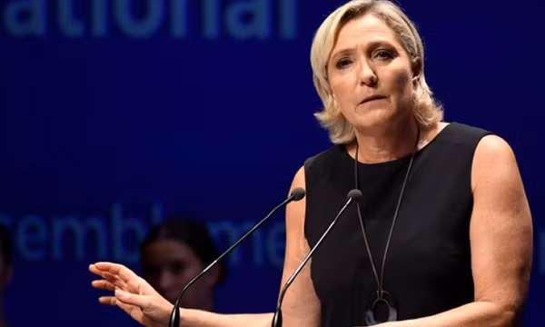 Thăm dò bầu cử Pháp: Bà Le Pen thu hẹp khoảng cách với Tổng thống Macron