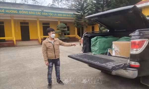 Thu giữ 800 bộ sinh phẩm xét nghiệm nhanh COVID-19 không rõ nguồn gốc