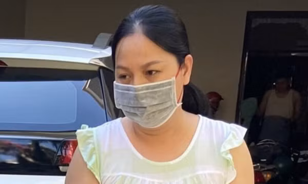 Nổ "quen nhiều VIP trên Trung ương", ôm gọn 3 tỷ "chạy sổ đỏ"