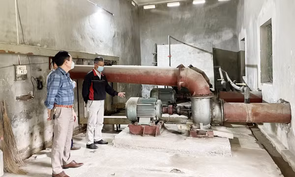 Cần di dời trạm bơm và tuyến mương xã Thủy An