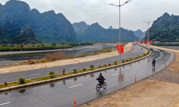 Sớm đầu tư đồng bộ đường bao biển Hạ Long - Cẩm Phả
