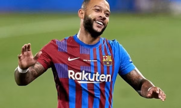 Depay trở lại Premier League, khoác áo ông lớn thành London?