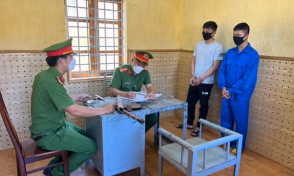 Hai tên trộm nhiều tiền án đục két sắt lấy hơn nửa tỷ đồng