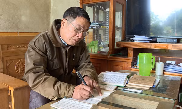  Người say mê giải mã văn hóa dân gian