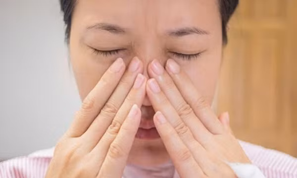 F0 ngạt mũi, phải làm sao?