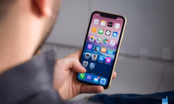 iPhone SE 3: Vì sao chiếc iPhone giá rẻ này của Apple sẽ là mối đe dọa lớn nhất của các hãng smartphone Android?