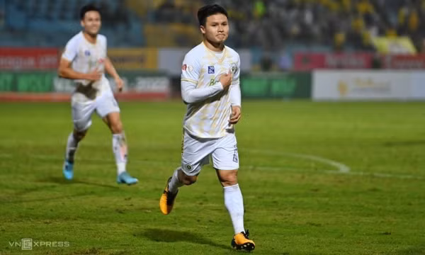 Quang Hải giúp Hà Nội thắng trận đầu tại V-League