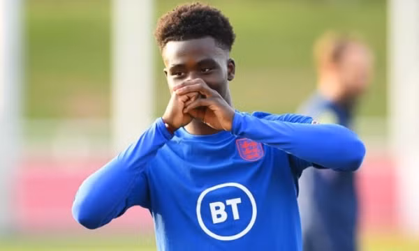 Arsenal đón tin xấu từ Bukayo Saka