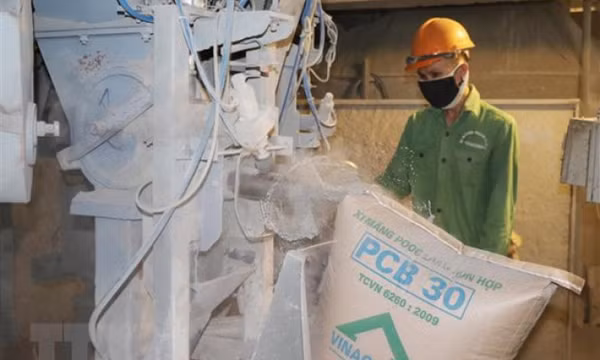 Sau thép, ximăng “rục rịch” điều chỉnh tăng giá bán trong tháng Ba