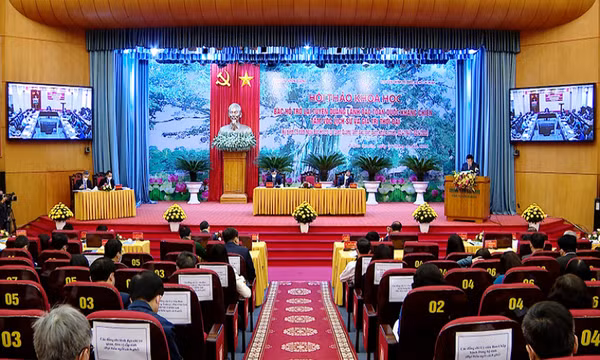 Hội thảo khoa học “Bác Hồ trở lại Tuyên Quang lãnh đạo toàn quốc kháng chiến - Tầm vóc lịch sử và giá trị thời đại”