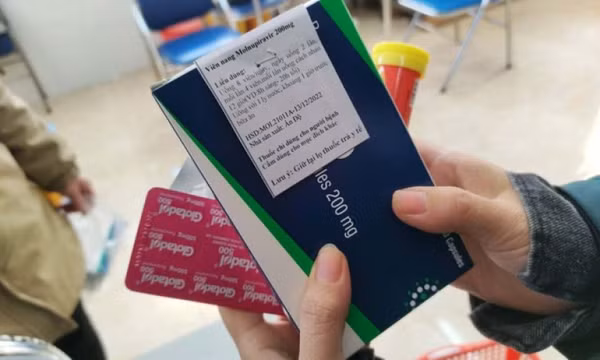 Đề xuất hai phương án phân phối molnupiravir