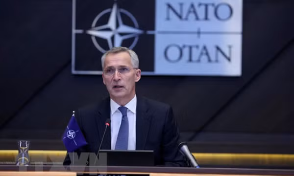 NATO cam kết hỗ trợ nhiều hơn cho Ukraine, áp thêm trừng phạt với Nga