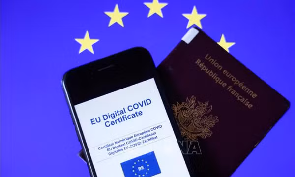 EU dự định mở rộng quy định thiết lập chứng chỉ COVID kỹ thuật số