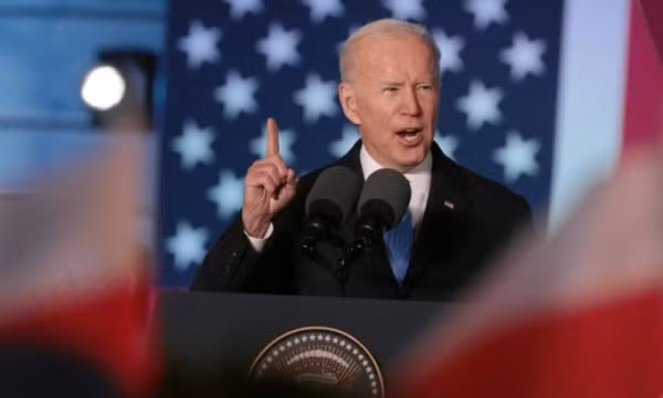 Tổng thống Biden nói không kêu gọi thay đổi chế độ ở Nga