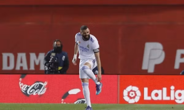 Benzema nghỉ trận El Clasico