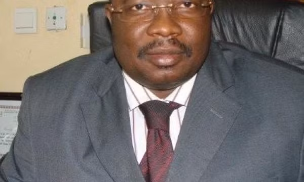 Nhà kinh tế học Albert Ouedraogo được chỉ định làm Thủ tướng Burkina Faso