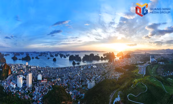 Quảng Ninh: Hành trình bứt phá từ vùng "vàng đen” đến cực tăng trưởng phía Bắc
