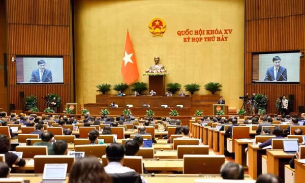 Thông qua Nghị quyết Kỳ họp thứ 7, Quốc hội khóa XV với tỷ lệ tán thành cao