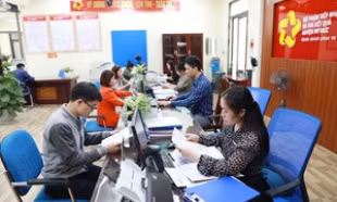 Bộ Nội vụ thông tin về thời gian cộng dồn nâng lương của cán bộ xã