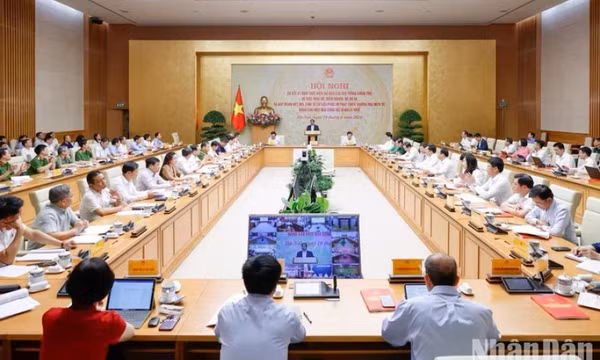Tích cực tháo gỡ các điểm nghẽn trong triển khai Đề án 06; đẩy mạnh kết nối, chia sẻ dữ liệu