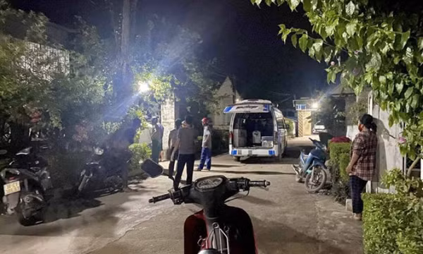 Sạt lở đất ở công trường cao tốc Bắc - Nam, 1 nữ công nhân tử vong