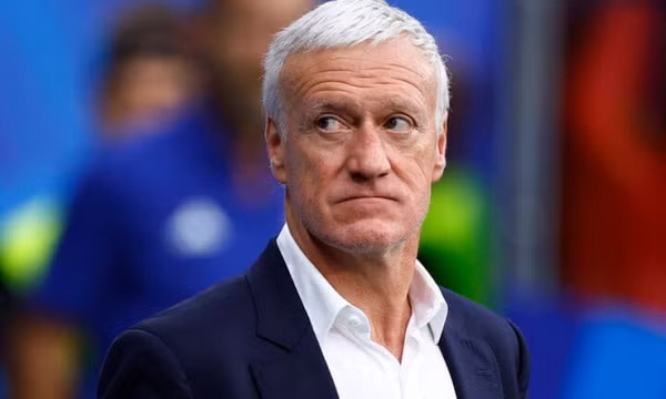 Tuyển Pháp lục đục giữa EURO 2024: HLV Deschamps cãi nhau với sao Real Madrid