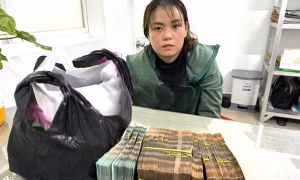 Con dâu xinh như hotgirl trộm gần nửa tỷ đồng của cha chồng
