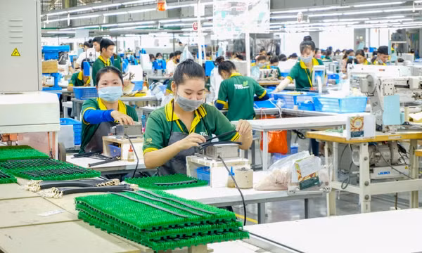 PMI tháng 5/2024: Ngành sản xuất Việt Nam cải thiện nhẹ