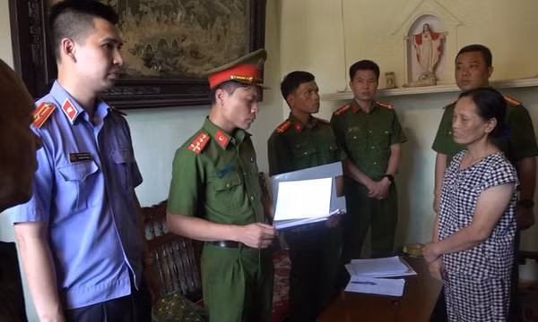Người phụ nữ chuyên khiếu kiện ở Phú Xuyên bị khởi tố
