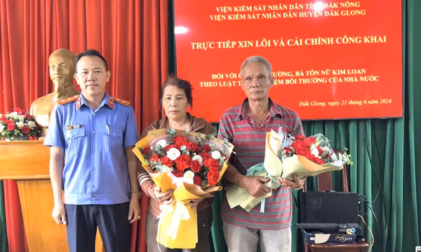 Xin lỗi hai vợ chồng 8 năm bị khởi tố, 4 tháng tạm giam oan ức