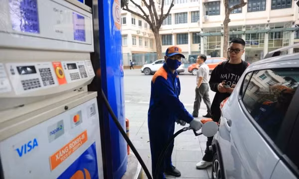 Bộ Công Thương sẽ kiến nghị phương án bỏ hay giữ Quỹ bình ổn giá xăng dầu