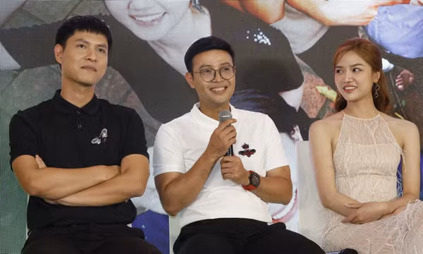 Chuyện lạ lùng, NSƯT Thái Sơn nhờ đạo diễn mắng để nhịn cười