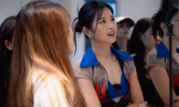Suni Hạ Linh bất ổn