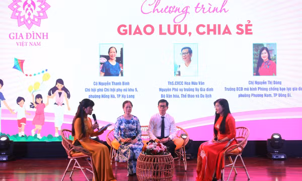 Hội nghị nói chuyện chuyên đề “Xây dựng gia đình hạnh phúc trong thời đại 4.0”