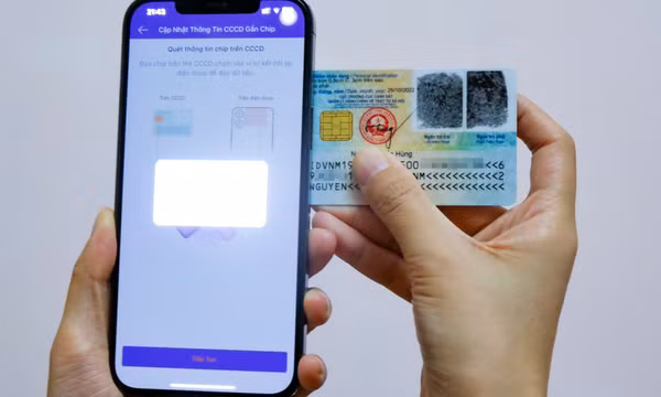 Vì sao gặp khó khi xác thực căn cước với ứng dụng ngân hàng, ví điện tử?