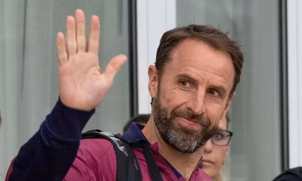 FA bình thản trước sức ép từ Man Utd