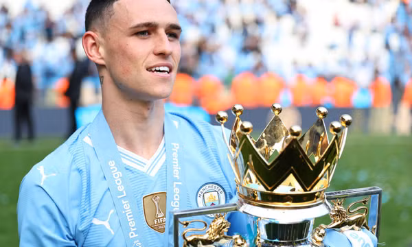 Man City tăng lương cao kỷ lục cho Phil Foden