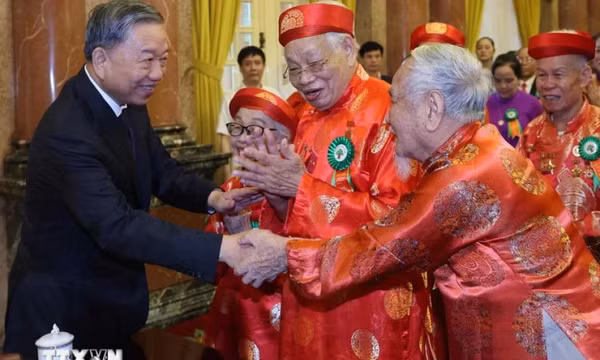 Chủ tịch nước Tô Lâm: Người cao tuổi luôn xứng danh là rường cột quốc gia