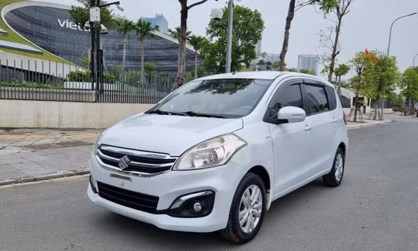 4 mẫu xe cũ tầm giá 350 triệu đáng mua để chạy xe dịch vụ